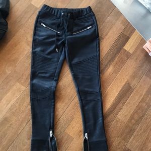 Sport the loopers fleece coated pants